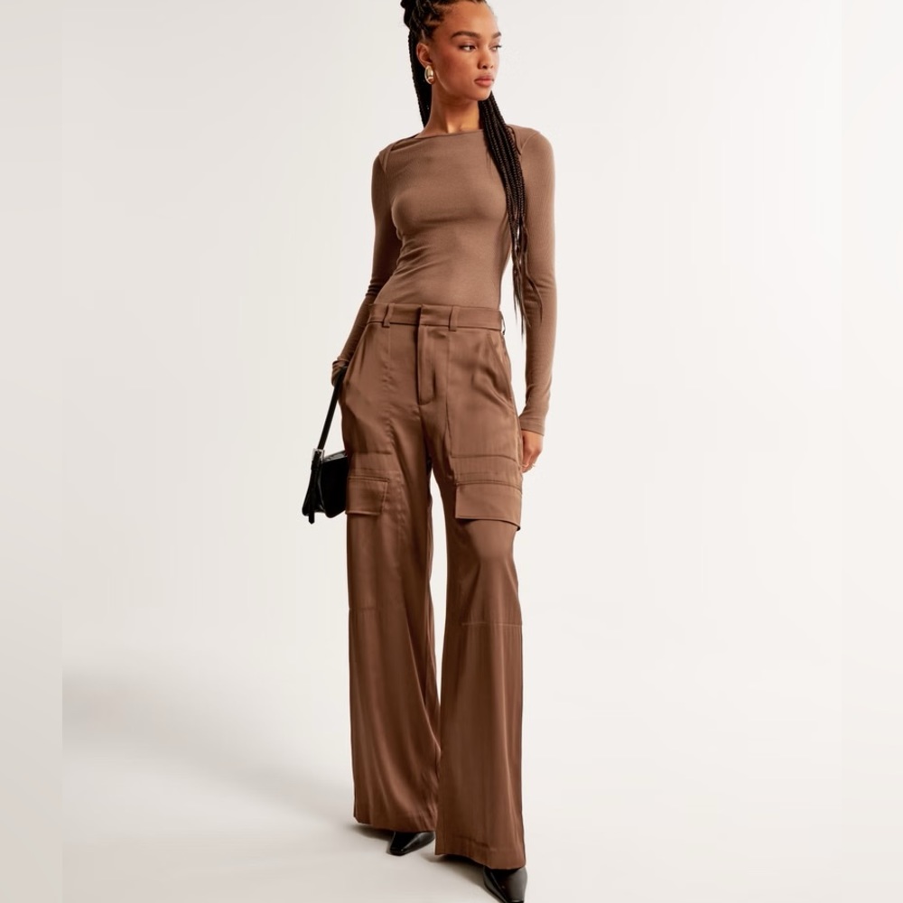 Abercrombie Satin Wide Leg Cargo Pant